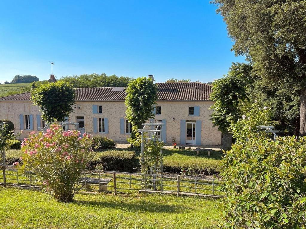 Domaine Sur Les Coteaux De Loupiac Villa Loupiac  Exterior photo